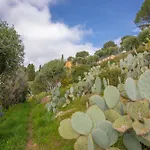 Διαμέρισμα Berliat F2 N°15 *