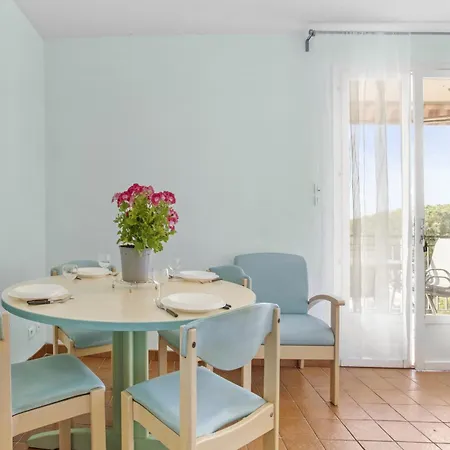 Berliat F2 N°15 Διαμέρισμα *