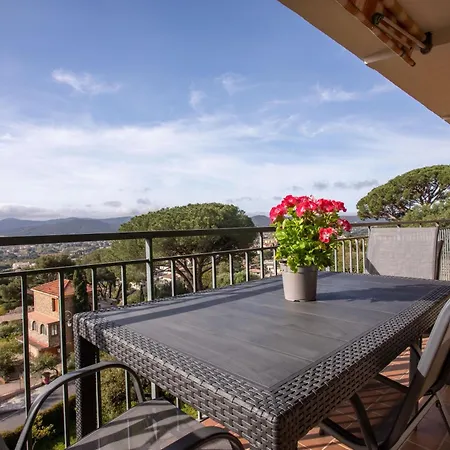 Berliat F2 N°15 * Bormes-les-Mimosas