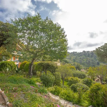 Berliat F2 N°15 * Bormes-les-Mimosas