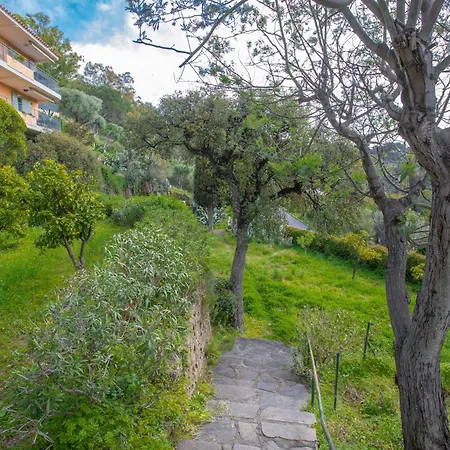 Berliat F2 N°15 Διαμέρισμα *